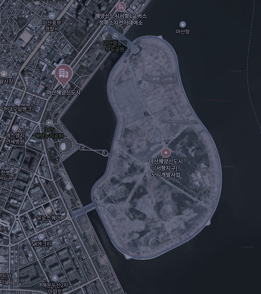 유스퍼스트런 5.8km 코스 — 3·15해양누리공원 출발, 해안 북상 후 김주열 열사 동상 반환, 마산해양신도시 다리 진입 후 반시계 순환, 신도시 안 5.8km 지점 피니시